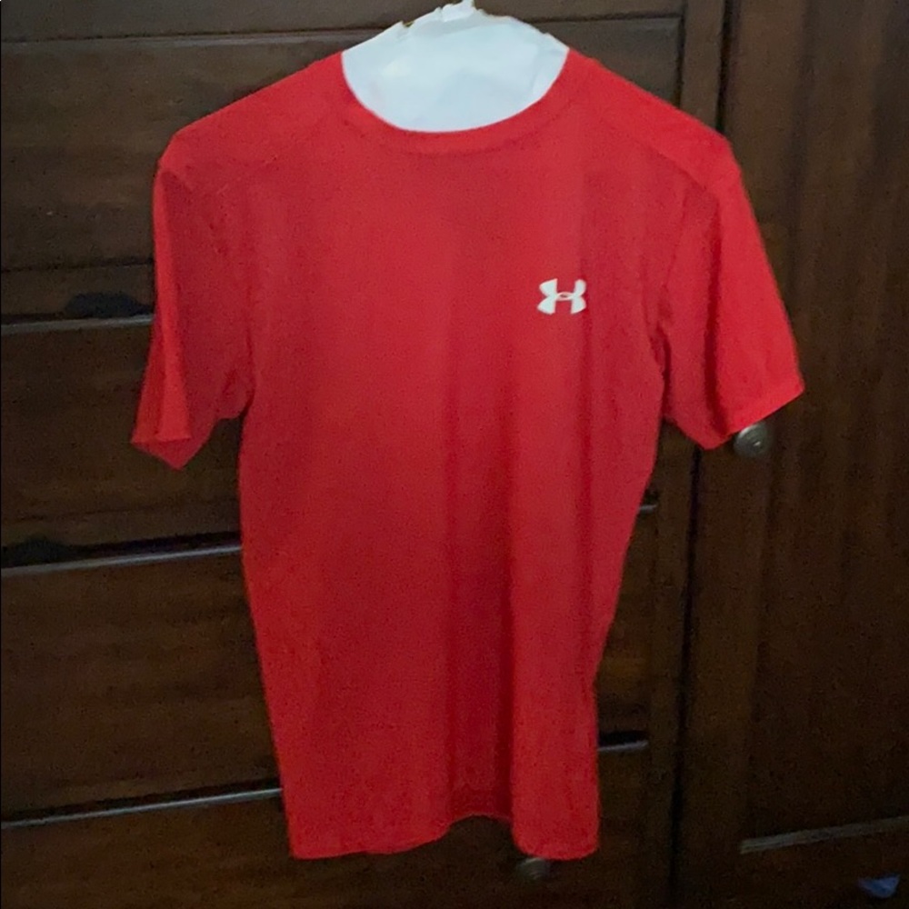 Youth Large under armour fitted shirt